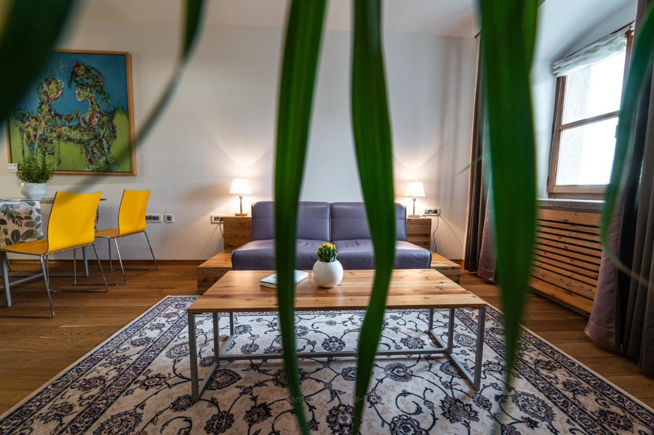 Vila Vipolze - Rooms & J. Suites 外观 照片